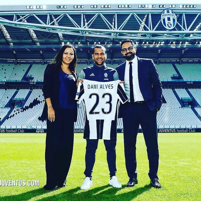 在线下注-为获保释 阿尔维斯也是拼了 前妻和两孩子都用上